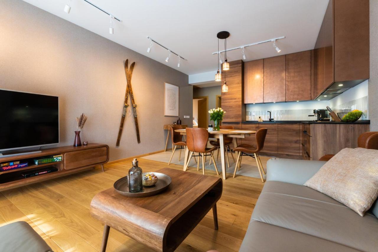 Szary Wilk Apartament ชเจอร์ค ภายนอก รูปภาพ
