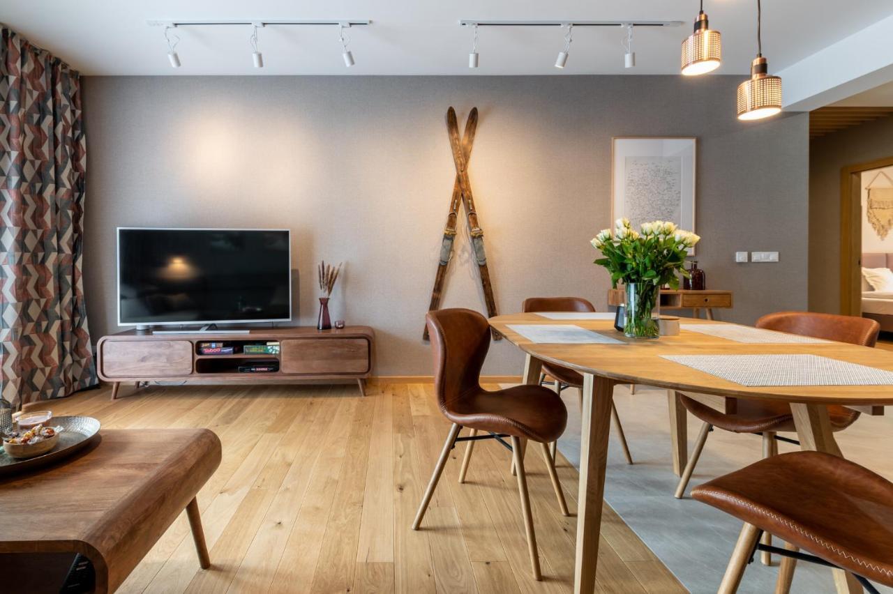 Szary Wilk Apartament ชเจอร์ค ภายนอก รูปภาพ