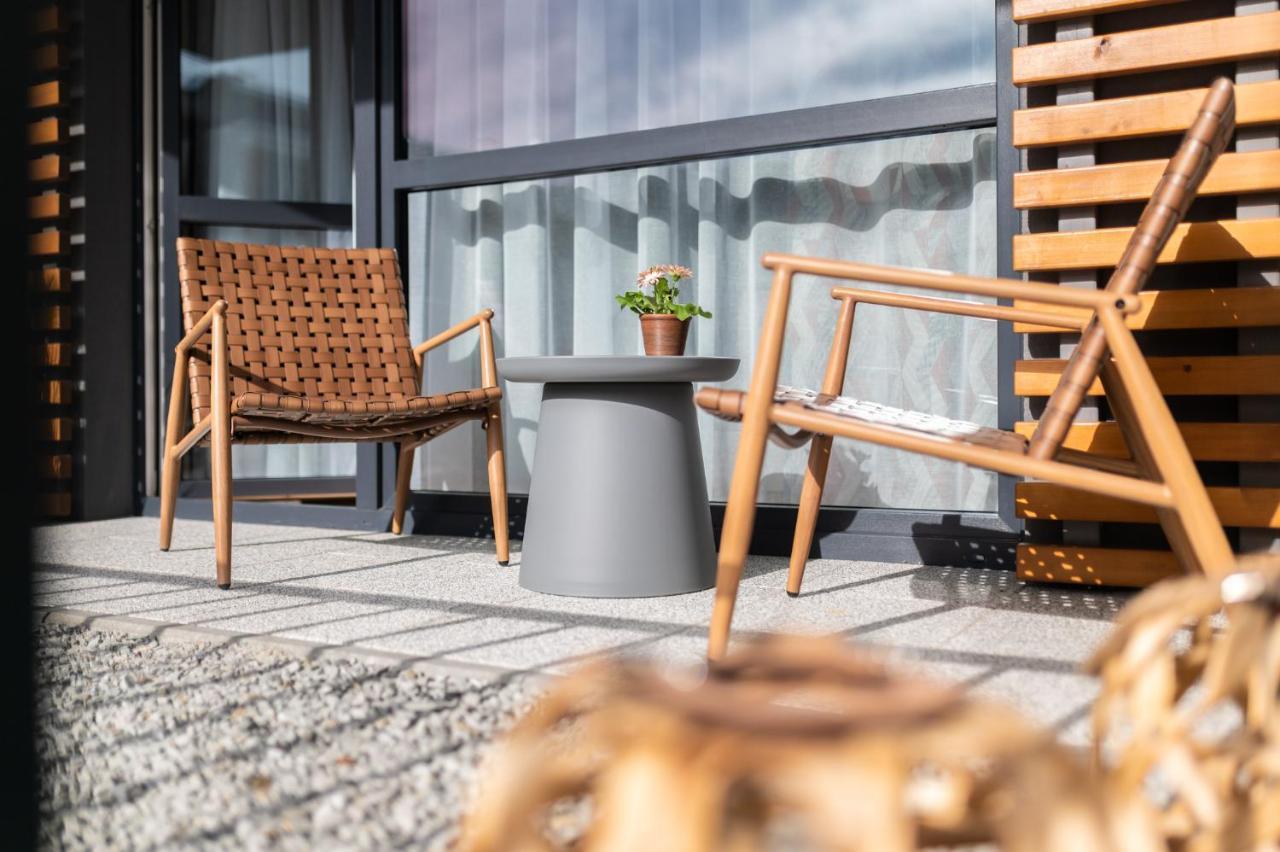 Szary Wilk Apartament ชเจอร์ค ภายนอก รูปภาพ